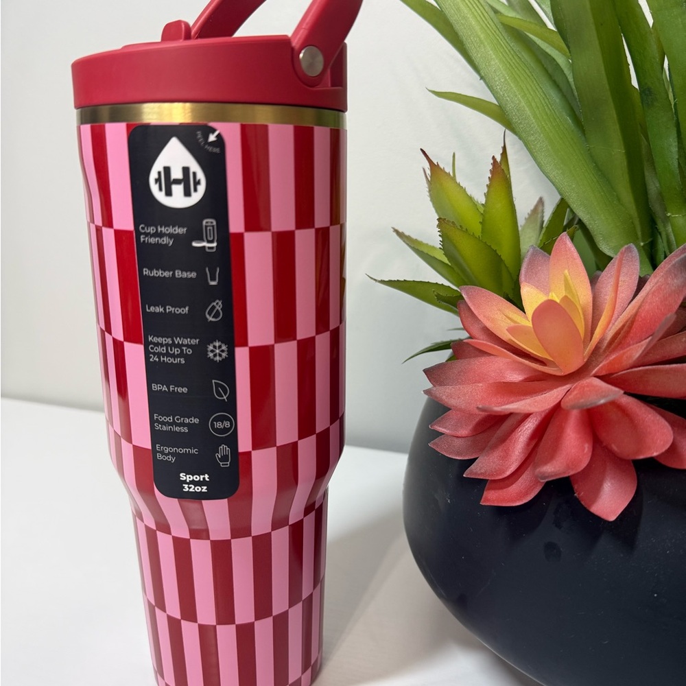 HydroJug Be Mine 32 oz Be Mine Sport – Limited Edition – NEW